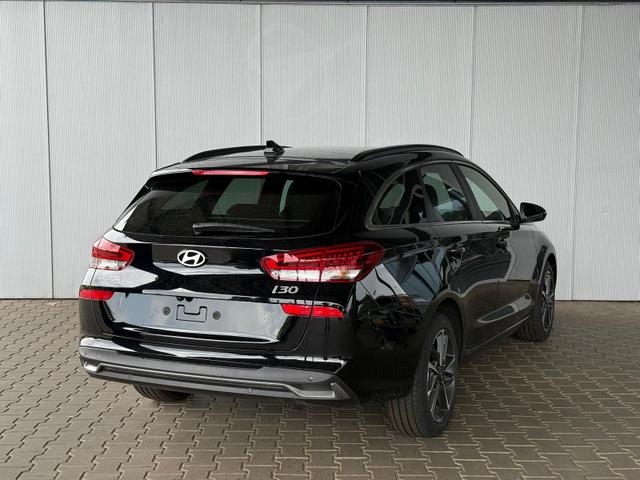 Hyundai i30 Kombi - PD GO Plus 1.5 T-GDI 140 PS 7DCT 48V MHEV ACC / Pano Schiebedach Toterwinkelassist Keyless Entry 