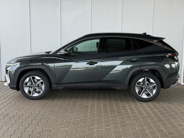 Hyundai TUCSON E-Motion 1.6 T-GDI 2WD 48V DCT / Panoramadach ACC Sitz + Lenkradheizung LED Navi PDC V&H Kamera Alu 18" 