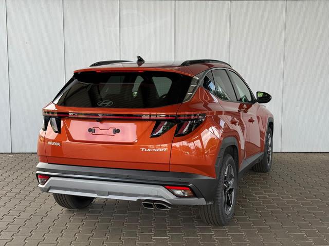 Hyundai TUCSON GO 1,6 T-GDi 2WD 48V DCT 160 PS / Panoramadach ACC Sitz + Lenkradheizung LED-Scheinw./ Navi Einparkhilfe V+H mit Kamera 