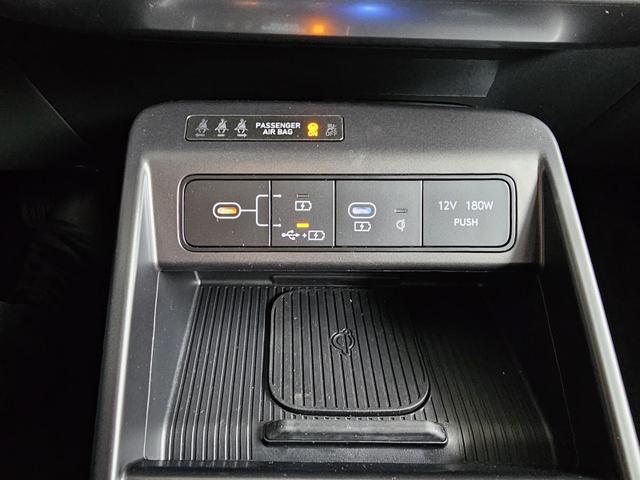 Hyundai KONA GO Plus 1.6 GDI 2WD HEV 138 PS 6DCT Automatik / Pano - Schiebedach LED Sitz & Lenkr.Heiz. ACC 