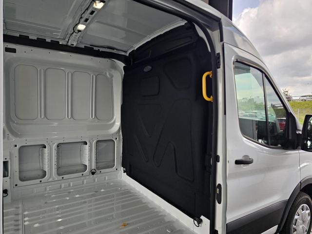 Ford Transit Custom Nugget 