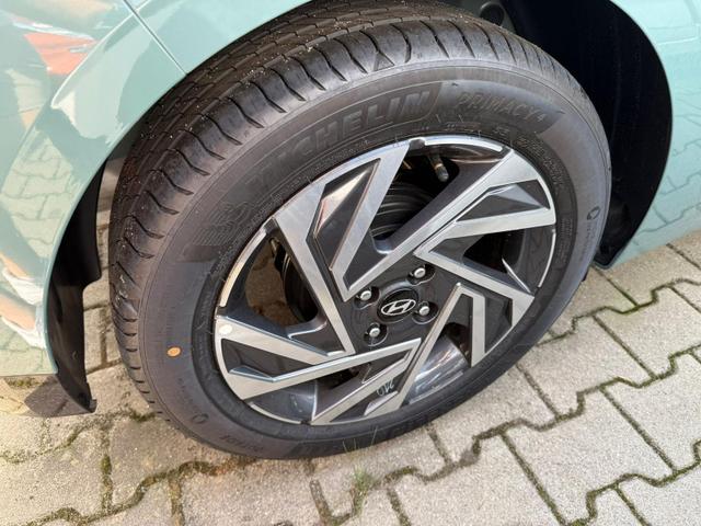 Hyundai i20 GO Plus 1.2 MPI 79 PS 5MT Sitz + Lenkradheizung / Navi Tempomat PDC Kamera Alu16 /" Frei Haus geliefert, ab der 2. Bestellung" * 