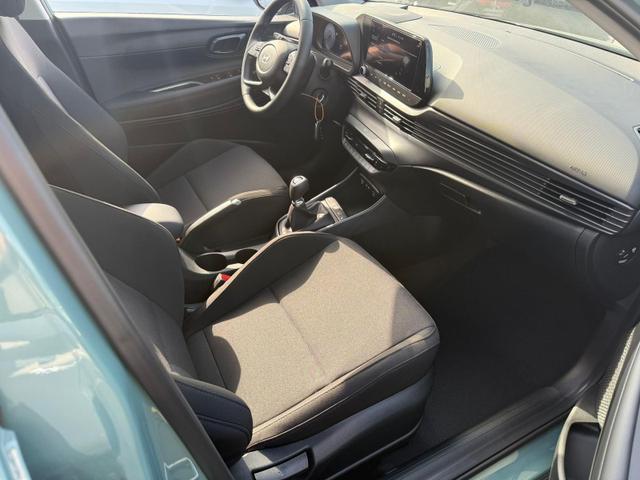 Hyundai i20 GO Plus 1.2 MPI 79 PS 5MT Sitz + Lenkradheizung / Navi Tempomat PDC Kamera Alu16 /" Frei Haus geliefert, ab der 2. Bestellung" * 