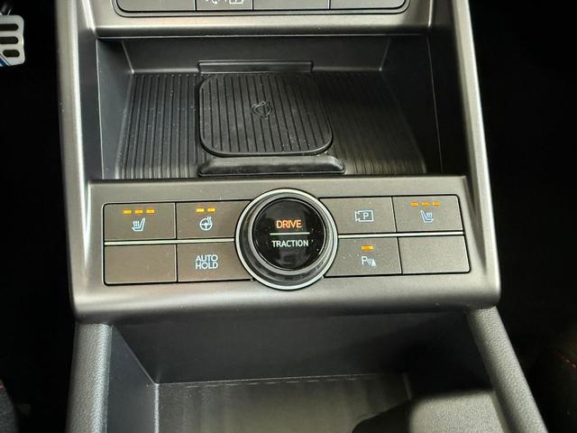 Hyundai KONA N-Line 1.6 T-GDi DCT NAVI / SHZ PDC vo. + hi. Kamera LED KEYLESS LM-Felgen 18" 