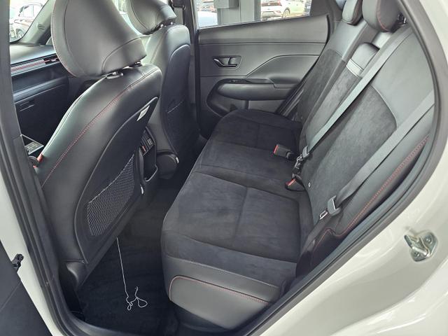 Hyundai KONA HEV (SX2) N-Line 1.6 GDI 2WD / 360° Kamera SHZ vo + hi Sitzbelüftung ACC Fahrersitz Memory BOSE-Soundsystem 
