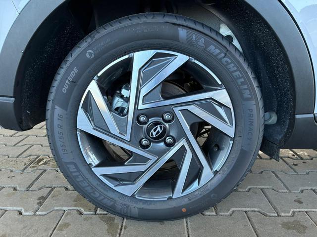 Hyundai BAYON Premium 1.2 MPI / Navi Sitz + Lenkradheizung Rückfahrkamera Tempomat Klimaautomatik Alu 16" 