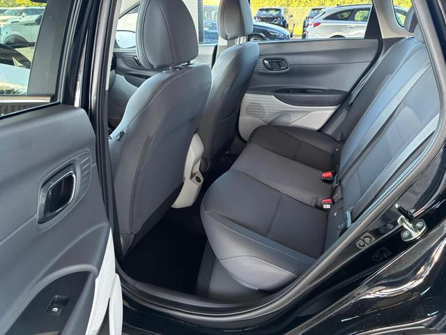 Hyundai BAYON Premium 1.0 T-GDI 2WD / LED Sitz + Lenkradheizung Klimaautomatik Tempomat Alu 17" 