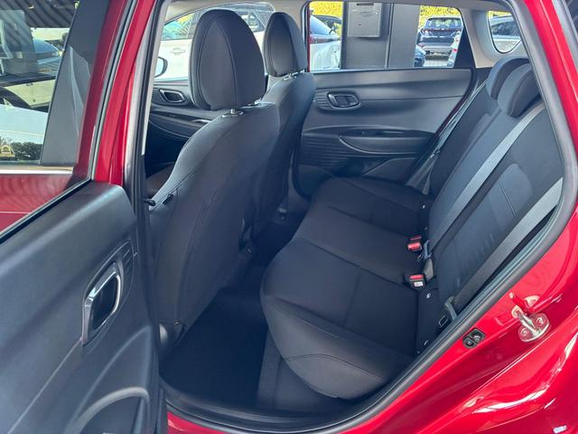 Hyundai BAYON Premium 1.0 T-GDI 2WD / LED Sitz + Lenkradheizung Klimaautomatik Tempomat Alu 17" 