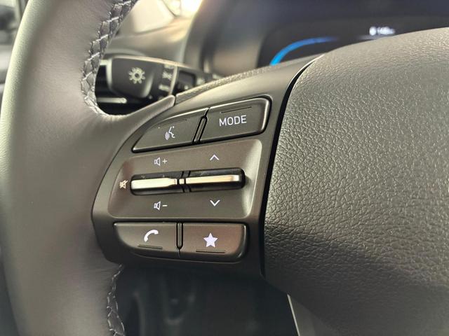 Hyundai i30 Kombi Comfort 1.5 GDi / LED Navi PDC V&H + Kamera Tempomat Carplay Alu 16" 