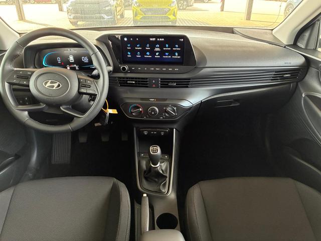Hyundai BAYON Wave 1.2 MPI / Sitz & Lenkradheizung Navi Rückfahrkamera Tempomat Alu 16" 