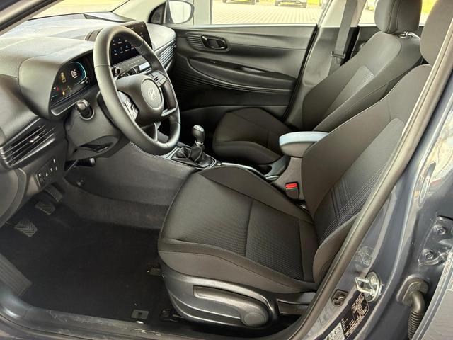 Hyundai BAYON Wave 1.2 MPI / Sitz & Lenkradheizung Navi Rückfahrkamera Tempomat Alu 16" 