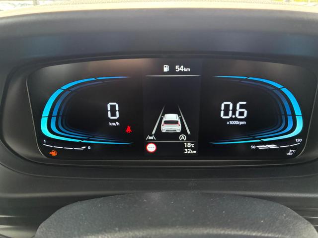 Hyundai BAYON Wave 1.2 MPI / Sitz & Lenkradheizung Navi Rückfahrkamera Tempomat Alu 16" 