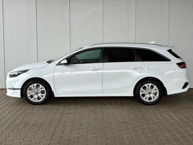 Kia Ceed Sportswagon - Comfort 1.5 DCT / Sitz + Lenkradheizung Tempomat Navi LED Rückfahrkamera Alu 16