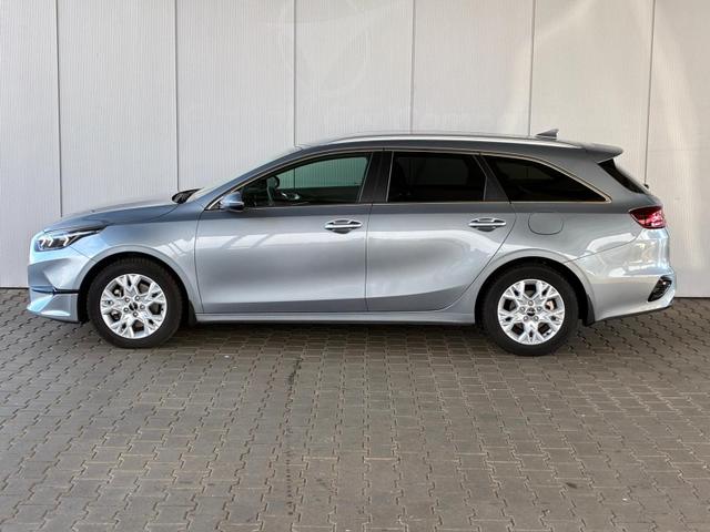 Kia Ceed Sportswagon - Comfort 1.5 DCT / Sitz + Lenkradheizung Tempomat Navi LED Rückfahrkamera Alu 16
