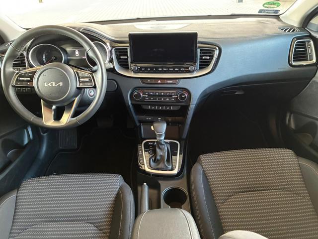 Kia Ceed Sportswagon Comfort 1.5 DCT / Sitz + Lenkradheizung Tempomat Navi LED Rückfahrkamera Alu 16" 