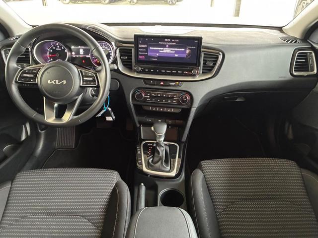 Kia Ceed Sportswagon Comfort 1.5 DCT / Sitz + Lenkradheizung Tempomat Navi LED Rückfahrkamera Alu 16" 