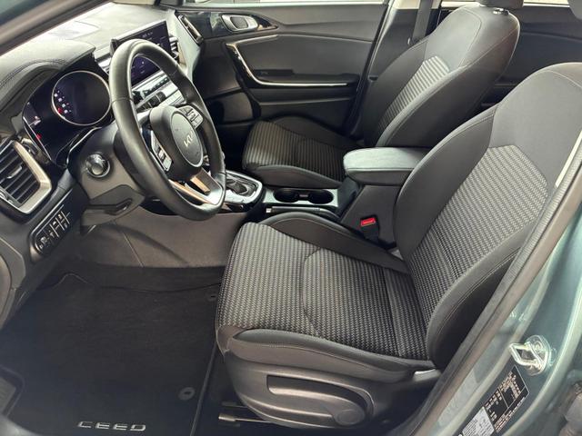 Kia Ceed Sportswagon Comfort 1.5 DCT / Sitz + Lenkradheizung Tempomat Navi LED Rückfahrkamera Alu 16" 