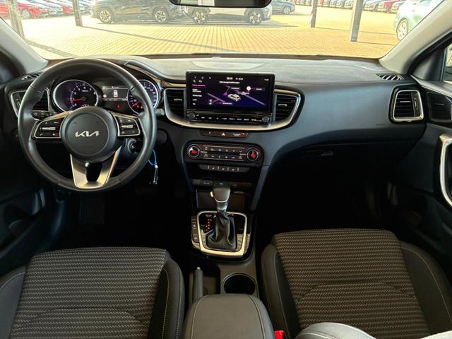 Kia Ceed Sportswagon Comfort 1.5 DCT / Sitz + Lenkradheizung Tempomat Navi LED Rückfahrkamera Alu 16" 