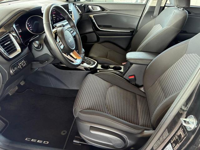 Kia Ceed Sportswagon Comfort 1.5 DCT / Sitz + Lenkradheizung Tempomat Navi LED Rückfahrkamera Alu 16" 