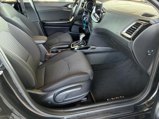 Kia Ceed Sportswagon Comfort 1.5 DCT / Sitz + Lenkradheizung Tempomat Navi LED Rückfahrkamera Alu 16" 