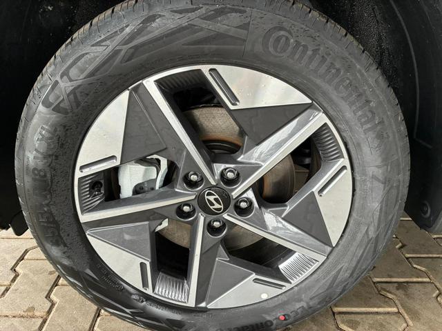 Hyundai TUCSON E-Motion 1.6 T-GDi 2WD HEV / Panoramadach ACC LED Sitz + Lenkradheizung Navi PDC V&H Kamera Alu 18" 