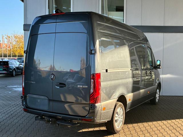 Mercedes-Benz Sprinter 319 CDI Standard HA 9G-TRONIC PRO L2H2 