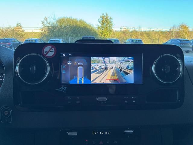 Mercedes-Benz Sprinter 319 CDI Standard HA 9G-TRONIC PRO L2H2 