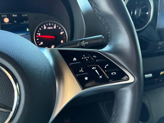 Mercedes-Benz Sprinter 319 CDI Standard HA 9G-TRONIC PRO L2H2 
