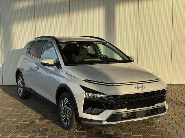 Hyundai BAYON Premium 1.0 T-GDI 100 PS 48V 7DCT / Keyless ACC Soundsystem BOSE Sitz + Lenkradheizung LED Navi PDC V&H Kamera Totwinkel Alu 16" 