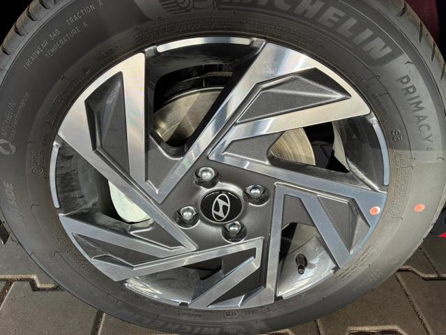 Hyundai i20 1.0 7DCT Comfort / Navi Tempomat Rückfahrkamera Alu 16" 