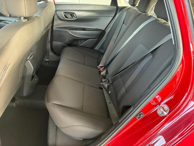 Hyundai i20 1.0 7DCT Comfort / Navi Tempomat Rückfahrkamera Alu 16" 