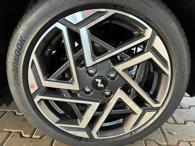 Hyundai i20 1.0 7DCT N-Line / Schiebedach Bose-Soundsystem Sitz + Lenkradheizung LED ACC Navi Alu 17" 