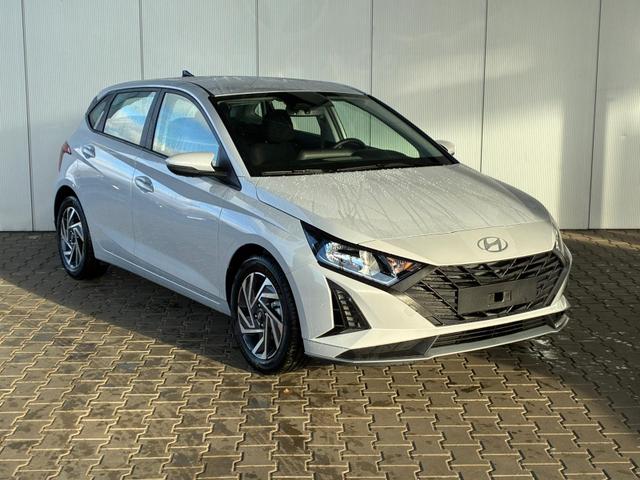 Hyundai i20 1.2 MPI 5MT Comfort / Navi Carplay Rückfahrkamera Tempomat Alu 16" 