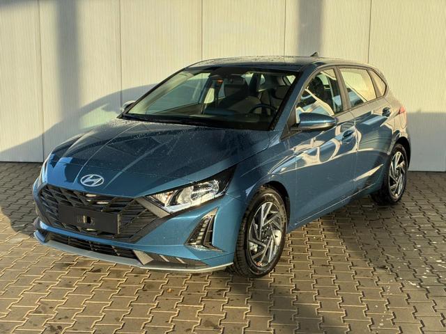 Hyundai i20 - 1.2 MPI 5MT Comfort / Navi Carplay Rückfahrkamera Tempomat Alu 16"