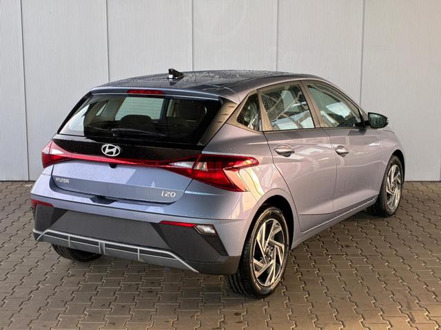 Hyundai i20 1.2 MPI 5MT Comfort / Navi Carplay Rückfahrkamera Tempomat Alu 16" 