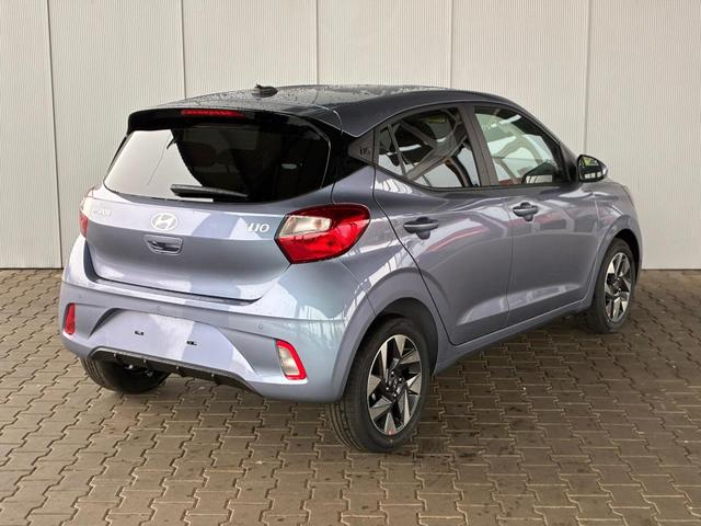 Hyundai i10 Premium 1.2 GDI Automatik / Rückfahrkamera Sitz + Lenkradheizung Navi Alu 15" 