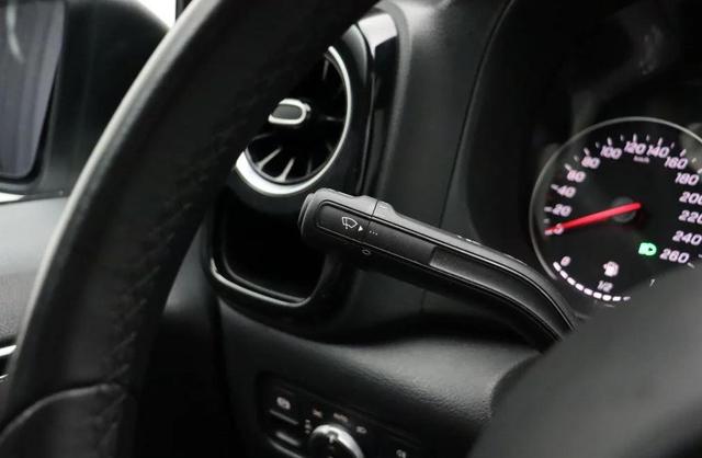 Mercedes-Benz Vito 116CDI RWD select 