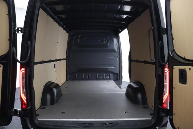 Mercedes-Benz Sprinter 319 L2H1 Select 