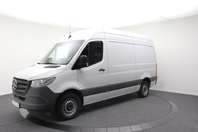 Mercedes-Benz - 317 CDI Sprinter Standard HA 9G-TRONIC PRO L2H2