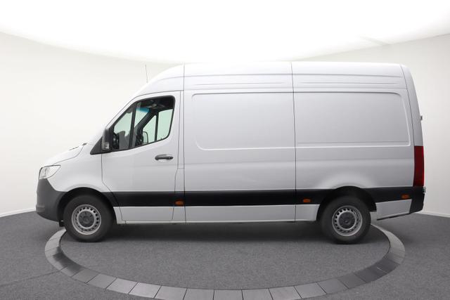 Mercedes-Benz 317 CDI Sprinter Standard HA 9G-TRONIC PRO L2H2 