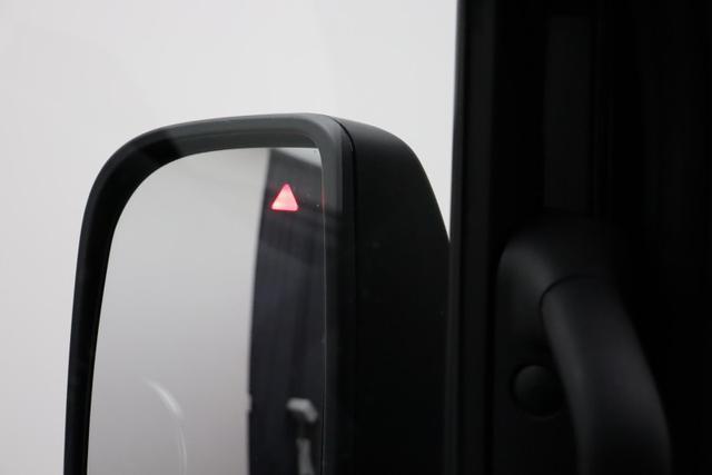 Mercedes-Benz 317 CDI Sprinter Standard HA 9G-TRONIC PRO L2H2 