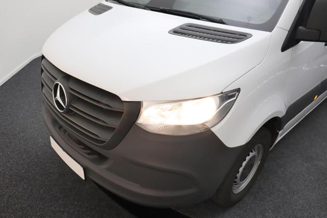 Mercedes-Benz 317 CDI Sprinter Standard HA 9G-TRONIC PRO L2H2 