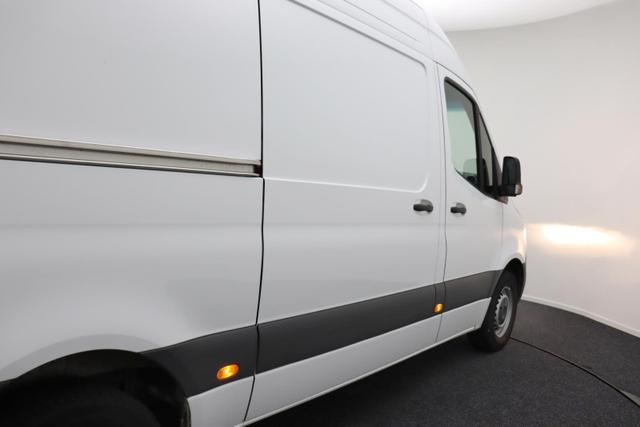Mercedes-Benz 317 CDI Sprinter Standard HA 9G-TRONIC PRO L2H2 