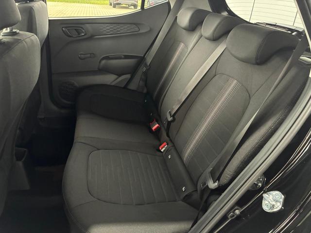 Hyundai i10 Premium 1.2 GDI Automatik / Sitz + Lenkradheizung Navi Klimaautomatik Alu 15'' 