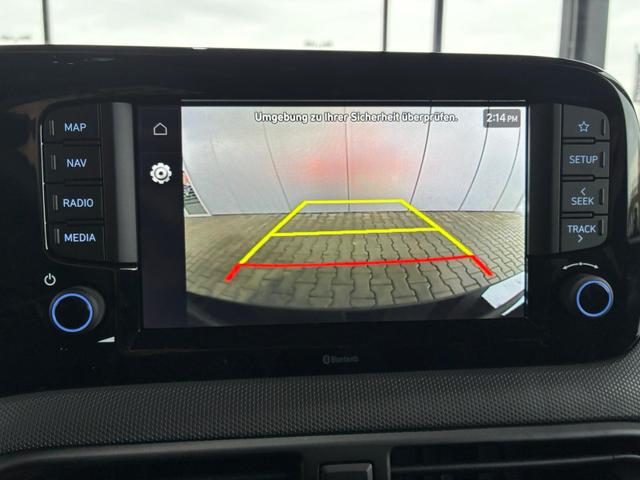 Hyundai i10 Premium 1.2 GDI Automatik / Sitz + Lenkradheizung Navi Klimaautomatik Alu 15'' 