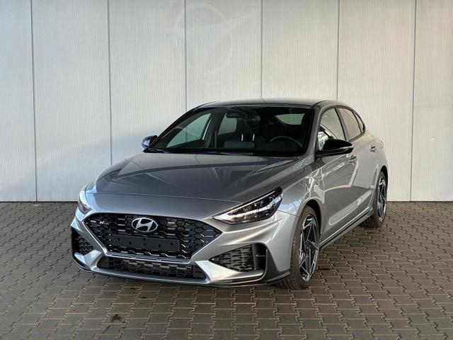 Hyundai i30 Fastback - N-Line 1.5 T-GDI 7-DCT / ACC Sitz + Lenkradheizung LED PDC V&H Kamera Alu 18"