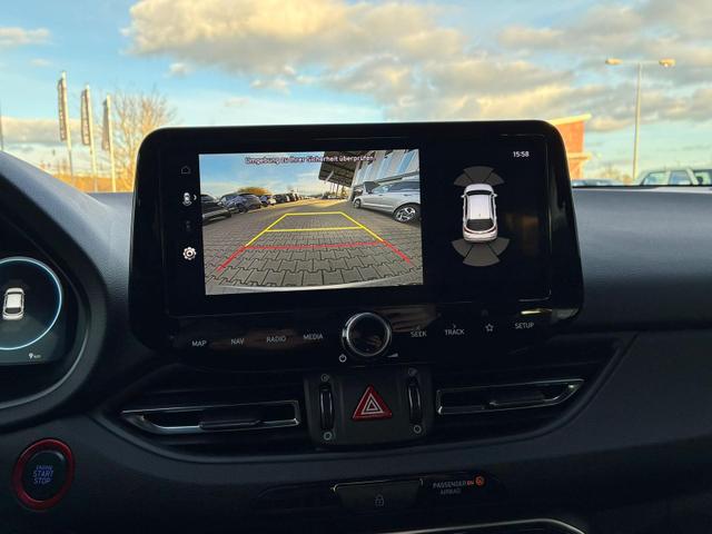 Hyundai i30 Fastback N-Line 1.5 T-GDI 7-DCT / ACC Sitz + Lenkradheizung LED PDC V&H Kamera Alu 18" 