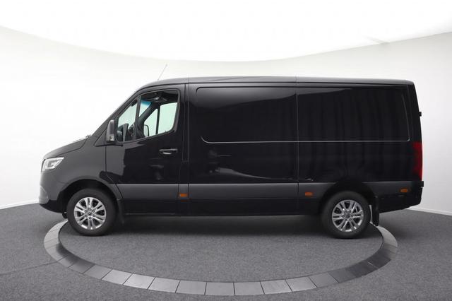 Mercedes-Benz Sprinter 317 L2H1 Select 