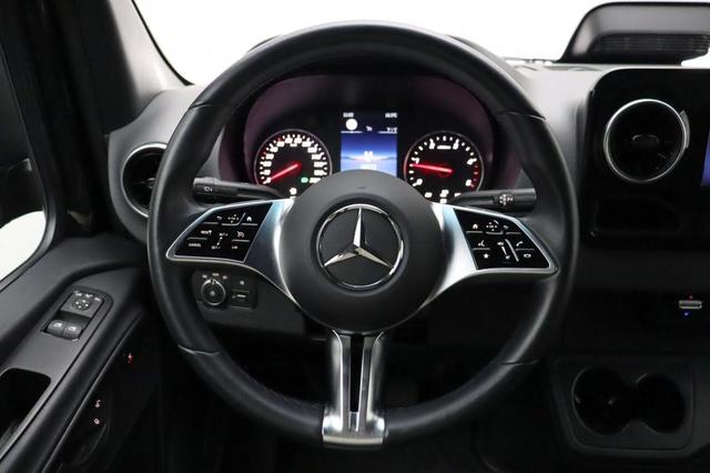 Mercedes-Benz Sprinter 317 L2H1 Select 