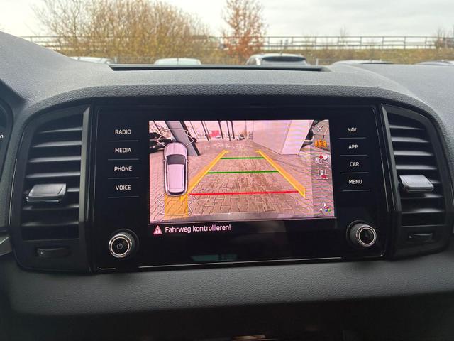 Skoda Karoq 1.0 TSI EXECUTIVE Navi & Carplay | ACC Klimaautomatik Voll-LED Rückfahrkamera 